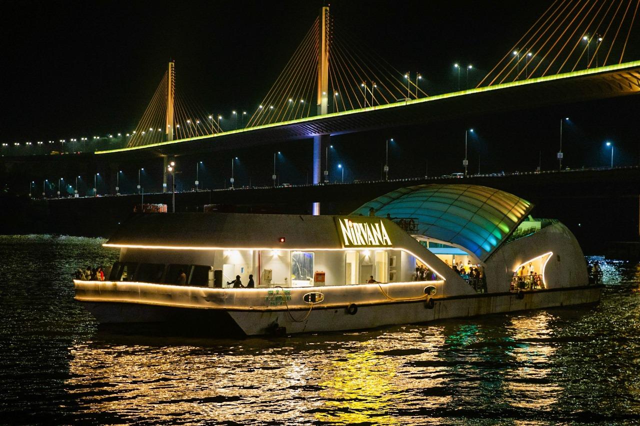 Sunset Cruise view 3
